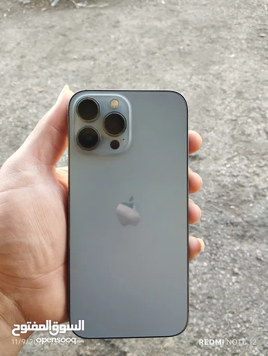 iphone 13 pro max 256 لون ازرق سماوي