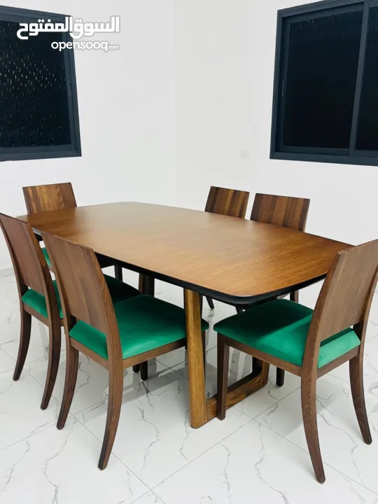 طاوله صالون