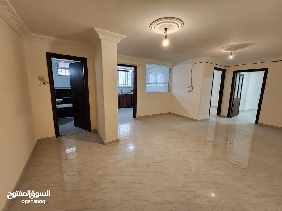 شقة للبيع في منطقة الدوار الرابع - REF : 14445