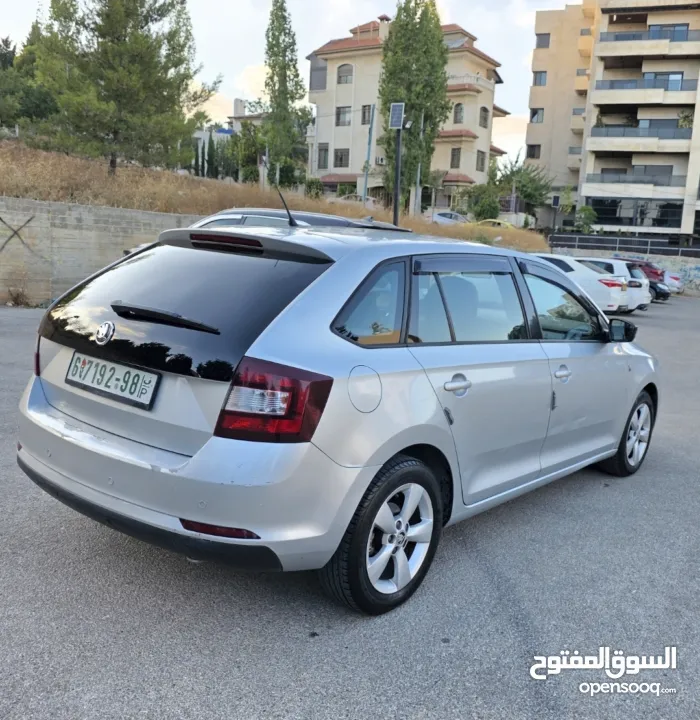 سكودا رابيد سبيس باك 2015