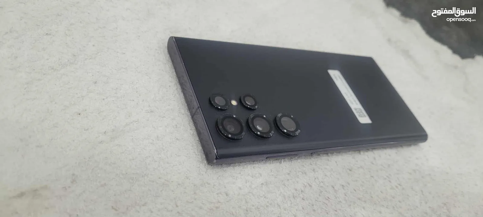 للبيع او للبدل على احدثs22 ultra
