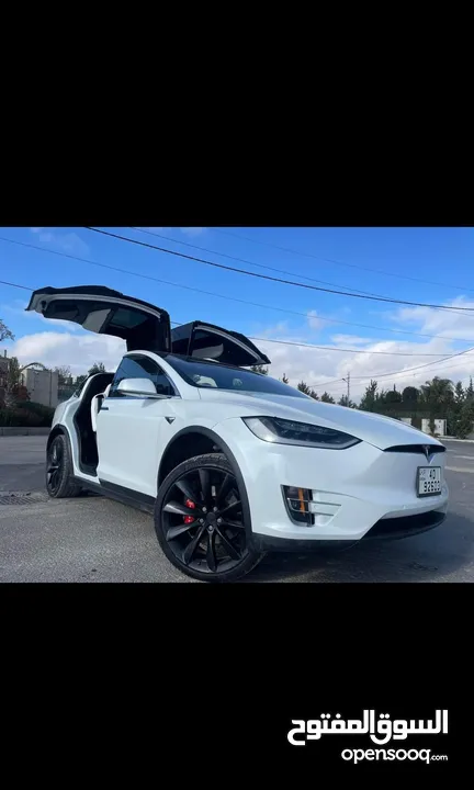 TESLA MODEL X