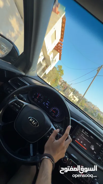 جب سورينتو فل الفل ما عدا فتحه  و 2 / 4  ماطور 2200  غرفه بني ممتاز خالي من الضربات  ل التواصل الرقم