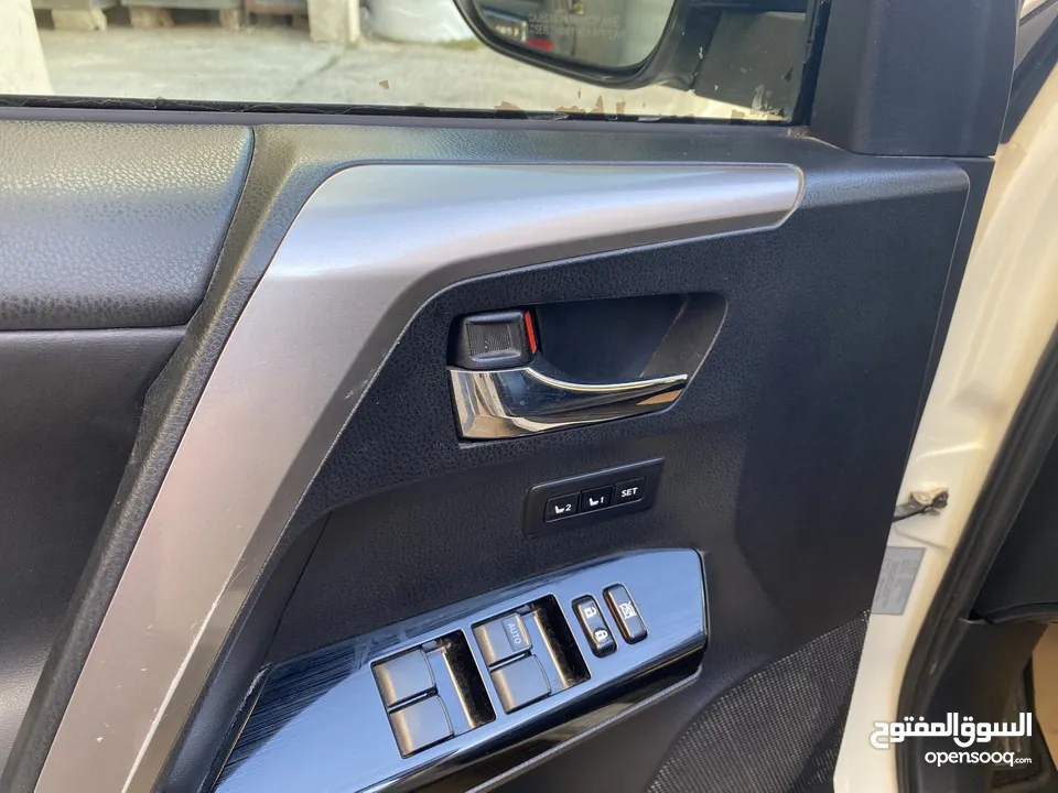 تويوتا راف فور فحص كامل هايبرد لميتد اعلى صنف مع فتحة بالسقف بحالة الشركة Rav 4