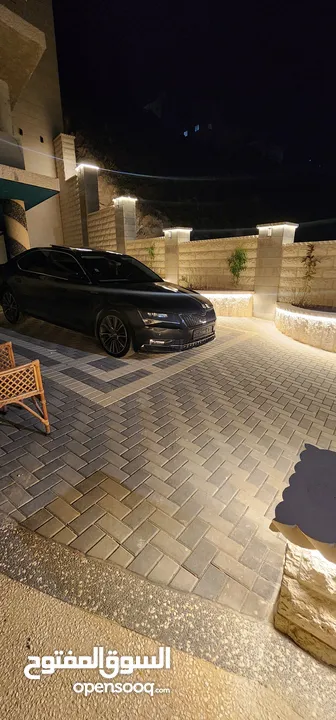 سكودا سوبيرب ديزل 190 حصان موديل 2017 فل الفل LK