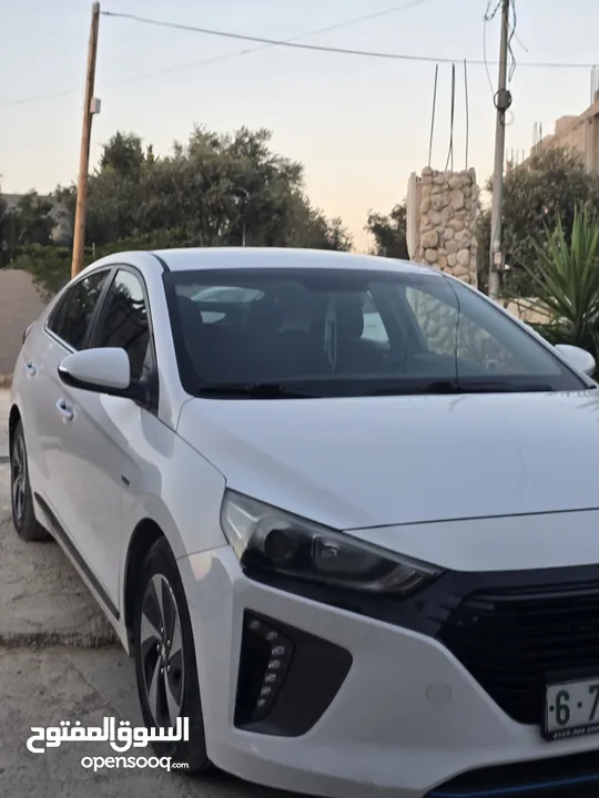 هيونداي ايونك