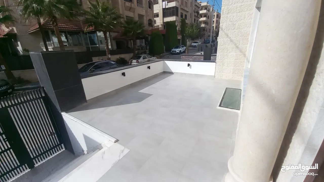 شقة للبيع في دير ام اذينة  ( Property ID : 40852 )