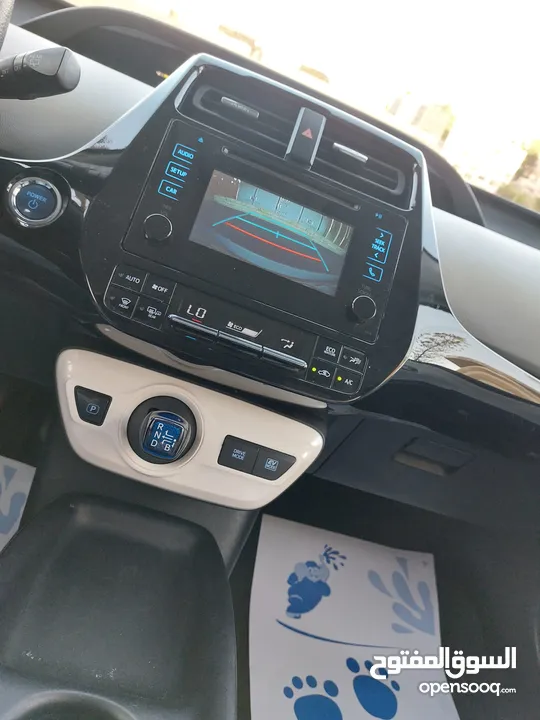 تويوتا بريوس 2018 سلفر// مميزة جدآ
