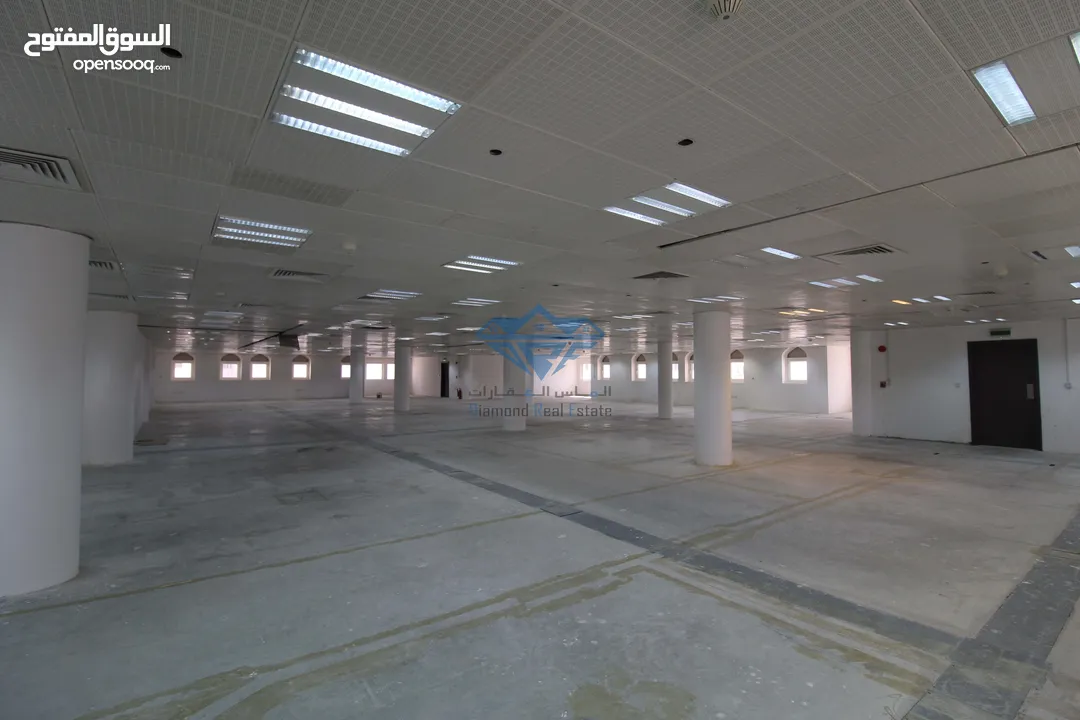 #REF911 468sqm Office Space Available for Rent in Madinat Qaboos