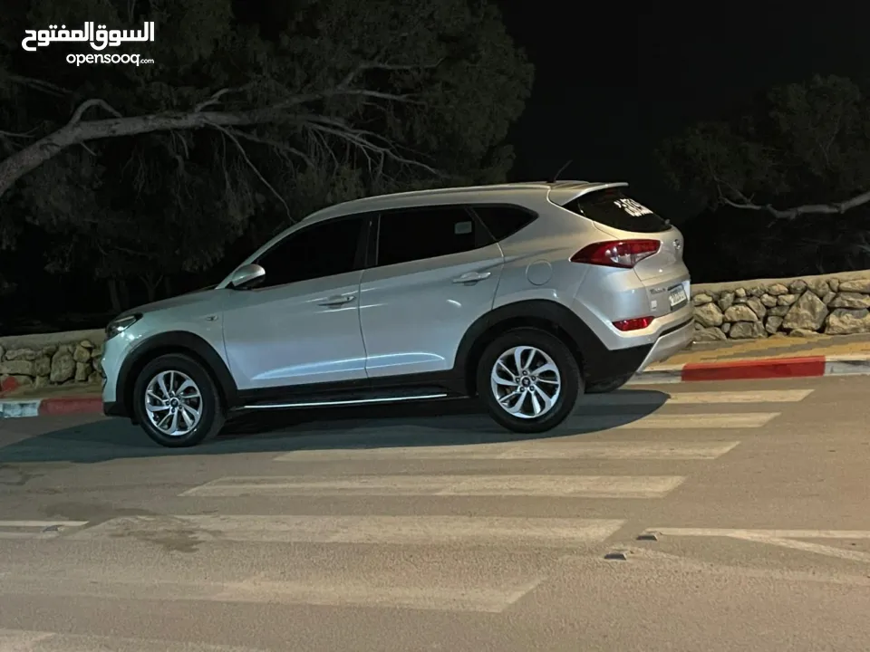 جب هونداي توسان 2017 ماتور 2000cc 4x4 ديزل