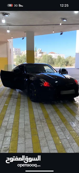 Nissan z370