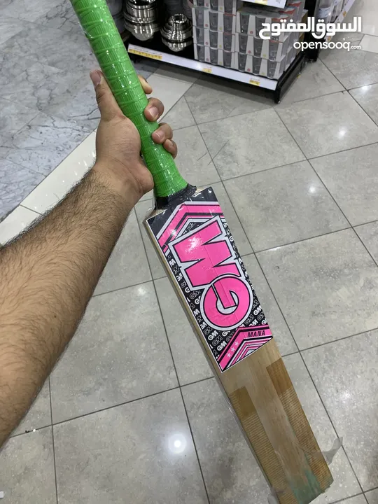 Brand new thick cricket bat with bag