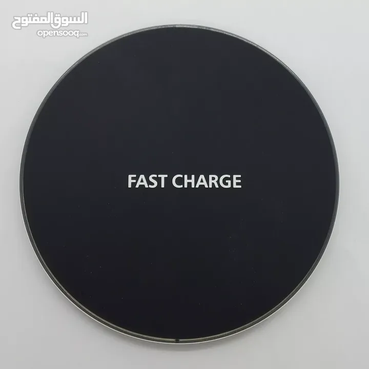 شاحن سريع لاسلكي للأجهزة بمعيار QiWireless Qi Standard Device Fast Charger