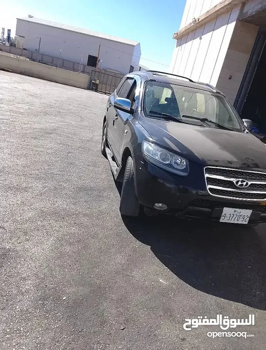 جيب سنتافي ترخيص 2008 مطور مستورد جديد راكب عليه  متور 2200 ديزل  فتحه