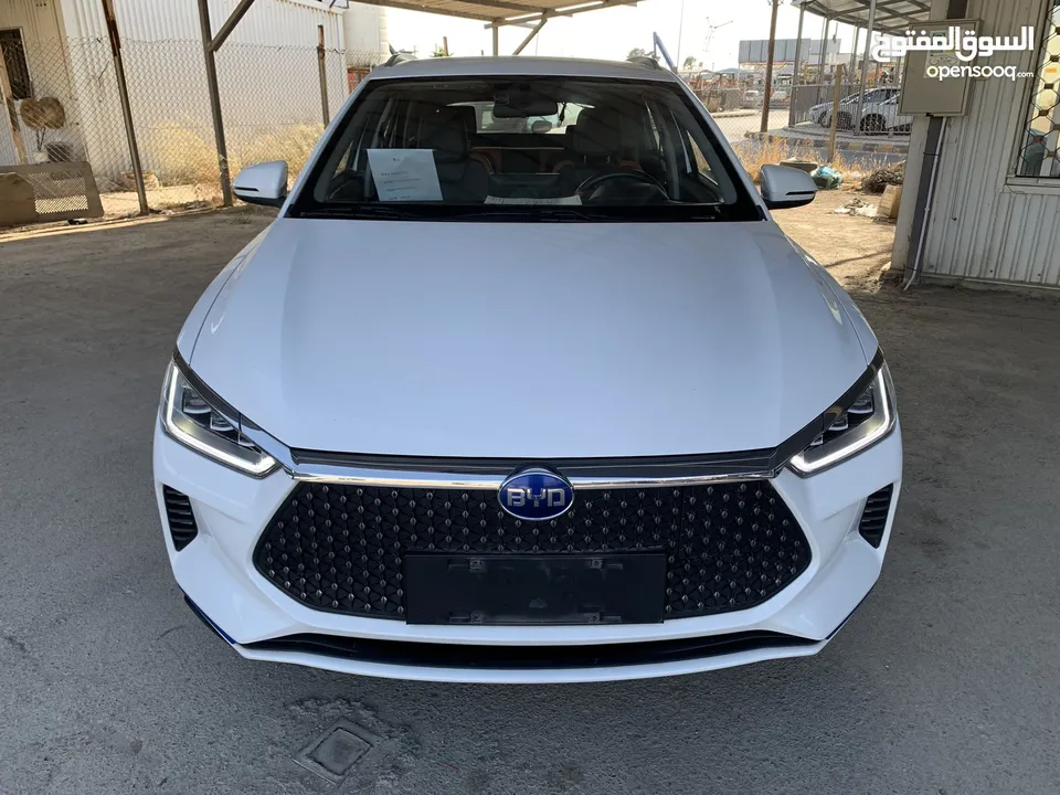 BYD E2 2022 بي واي ديه 2022 صنف لوكشري فل الفل بحاله الوكاله