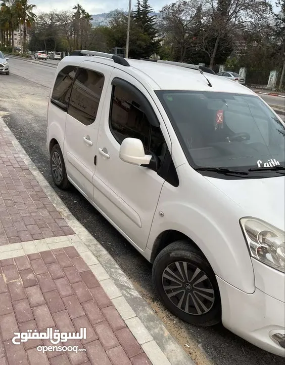 للبيع بيجو بارتنر