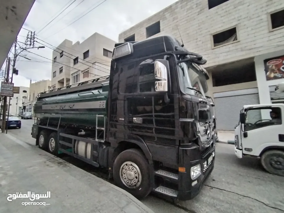 مرسيدس بنز 2011