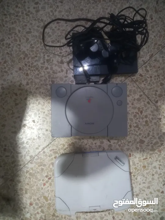 للبيع اجهزت بلستيشن1 وا2 وحد معها يد وحدا وحدا ولا اشي مع ولابتوب للتعليم مع شاحن وبطريتين لتواصل خا