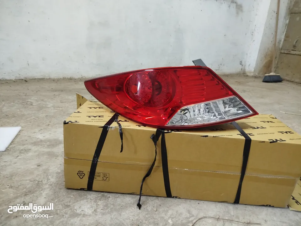 قطع اكسنت 2014 اضوية امامي 500 شيكل وخلفي 500 شيكل وطبونيين ب 500 شيكل