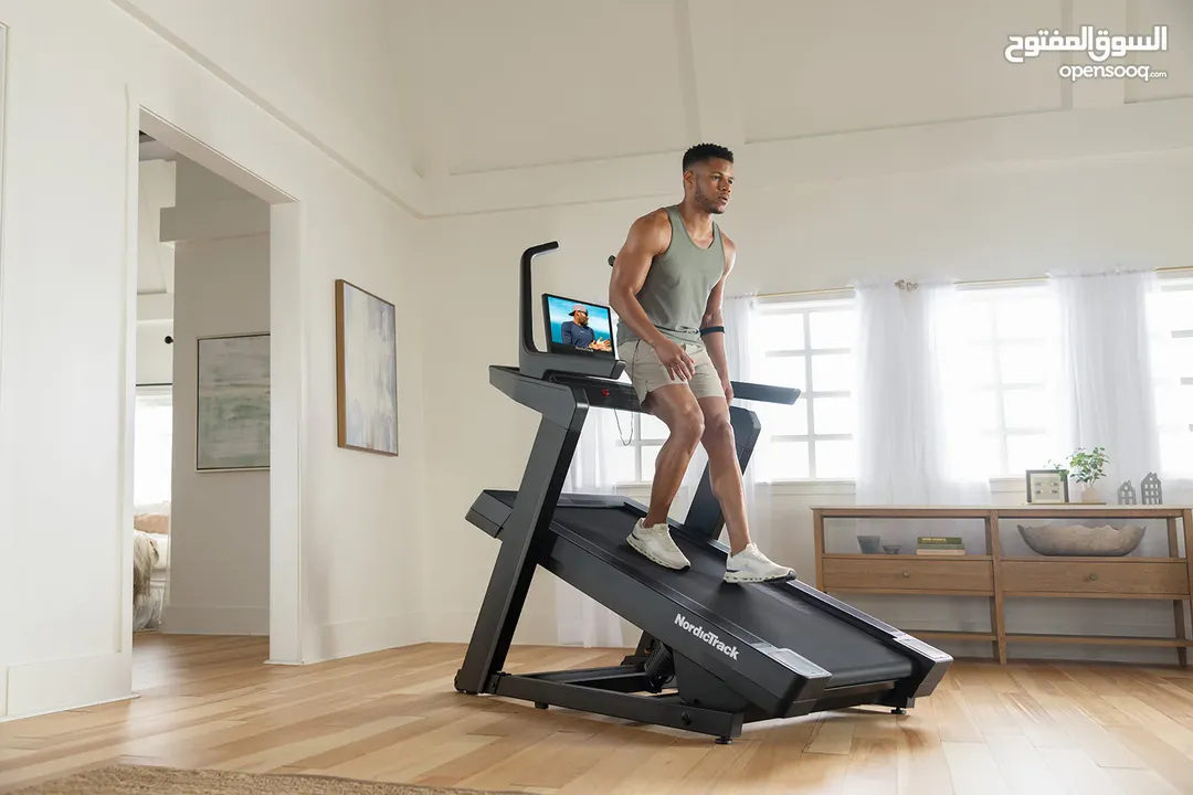 جهاز ركض NordicTrack X16 Treadmill