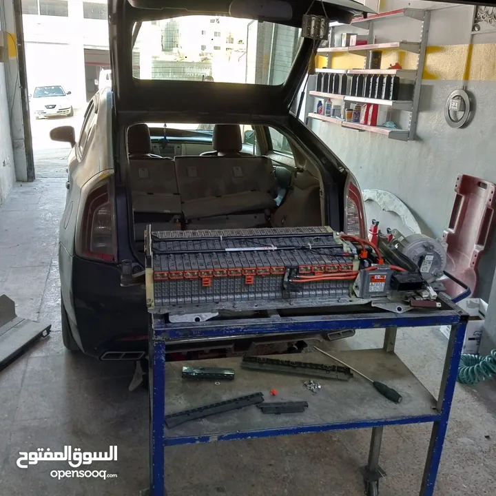 صيانة ال سيارات .وخدمة المساعدة على الطريق
