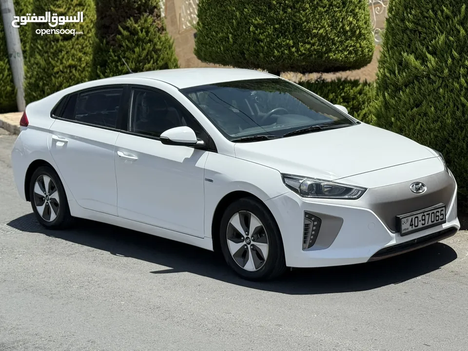 هيونداي ايونيك 2018 فل وفحص ماشيه 90 الف كاش واقساط بدفعه 2000 دينار