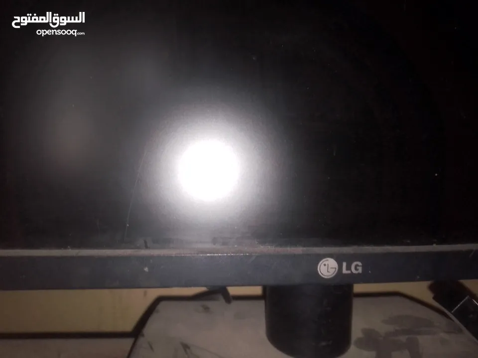 كمبيوتر للبيع