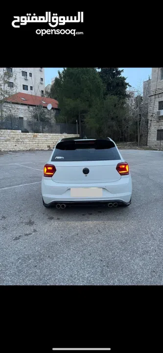 Vw polo بحاله الوكاله  اصل اوتوماتيك.  للبيع بسعررررررررررر حرق حرق حرق  أمكانيه التقسيط