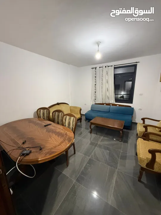 شقه نظام استوديو مفروش للايجار في الطيرة خلف مطعم لازورد 1800ش الايجار دون وسيط مباشرة