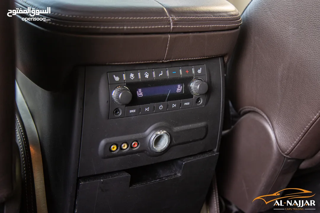 Cadillac Escalade Xl 2012 Platinum   السيارة مميزة جدا و قطعت مسافة 144,000 كيلو متر