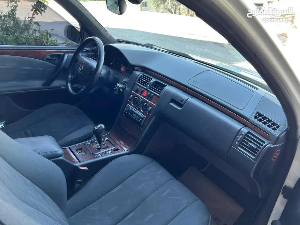 مرسيدس قرش ونص 2000 E270/220