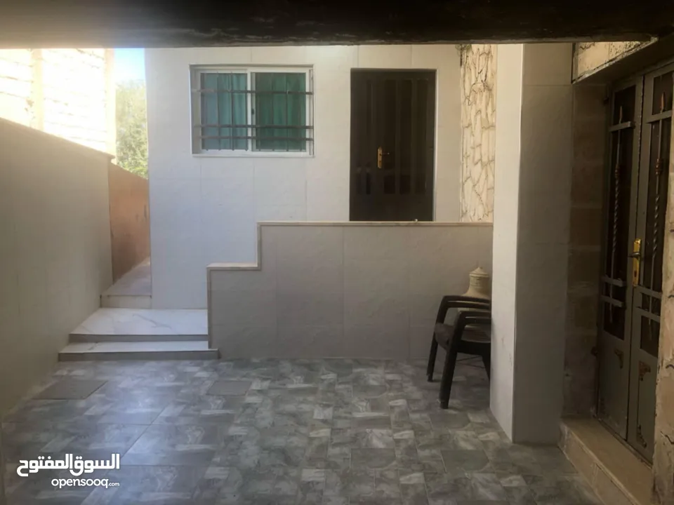 منزل للبيع في قرية ابو صياح