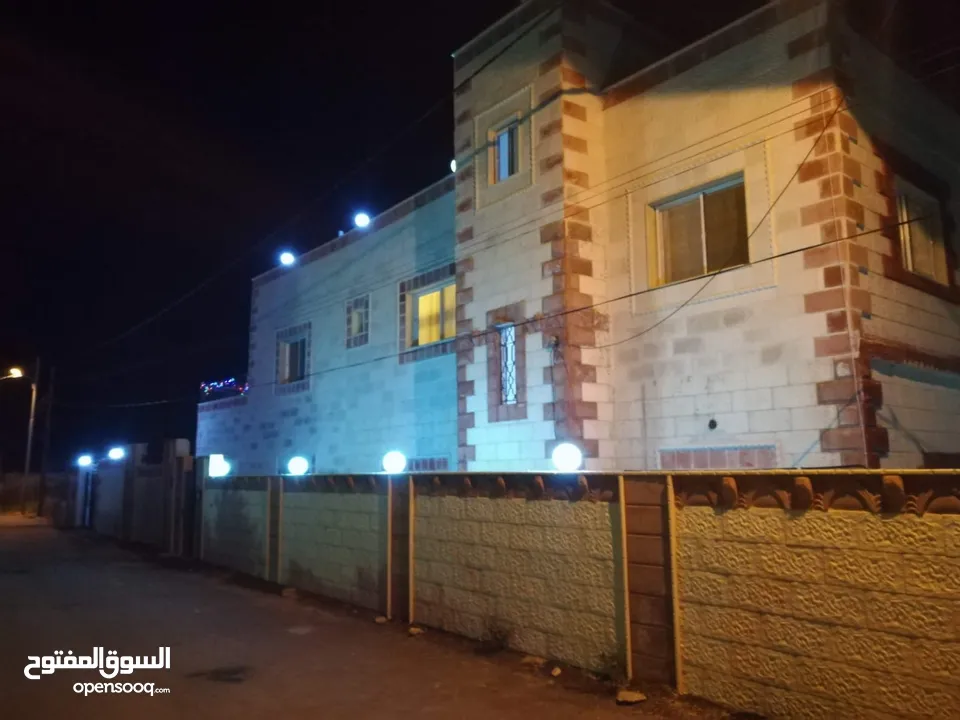 بيت مستقل شبه فيلا بمنطقة هادية وراقية التواصل واتس اب حصراً