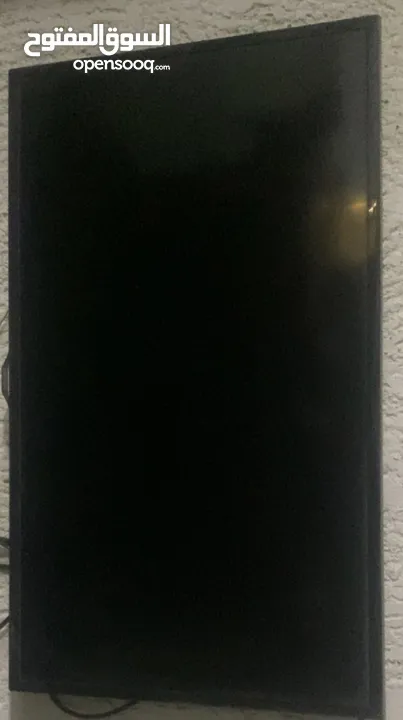 3 شاشات للبيع