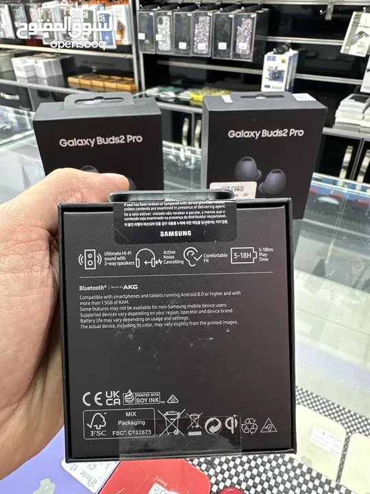Samsung galaxy (buds 2 pro)  سماعة سامسونج الاصلية جديدة مسكرة بالكرتونة   العرض لفترة محدودة //////