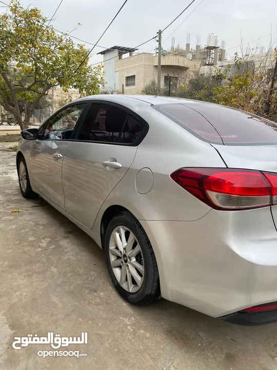 كيا كي 3 - Kia K3 بحالة ممتازة للبيع
