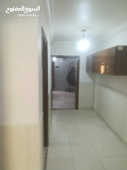 شقه غير مفروشه للايجار