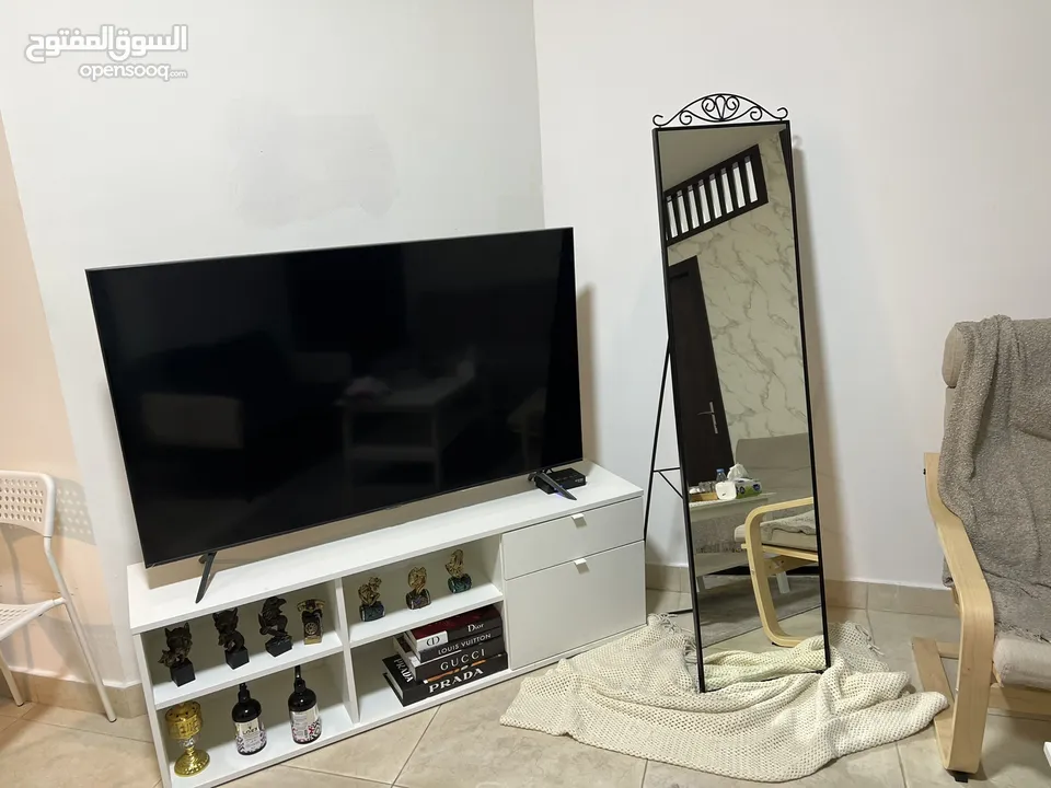 شقه مفروشه عفش فاخر جدا للإيجار السنوي باجره سنويه 7 الاف دينار