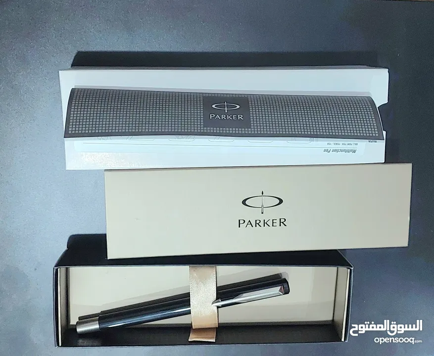 قلم Parker جديد صناعة فرنسيه