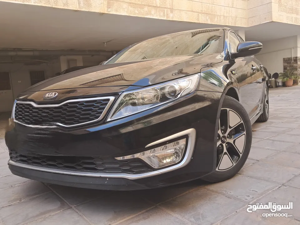 كيا مميز هايبرد وارد كوريا بحال الوكاله دهان الوكاله خاليه من الحوادث Kia K5 Hybrid 2014