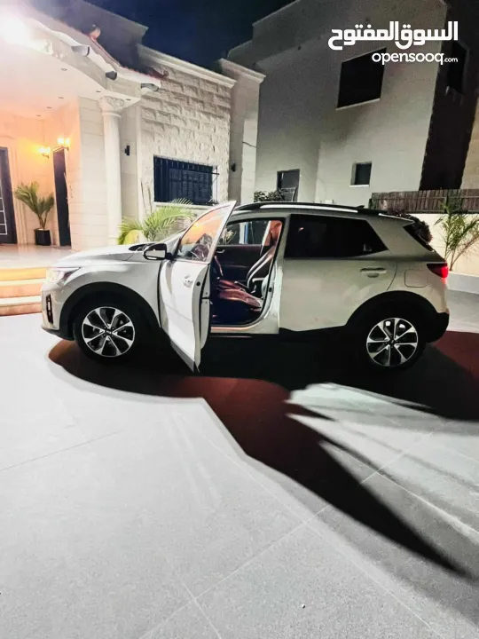 سيارة ستونك للبيع2020