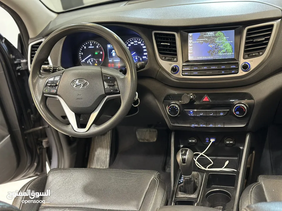 Hyundai tacson 2017 full panurama