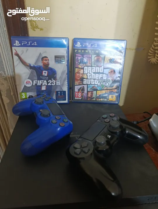بلاي ستيشن 4 سليم مستعمل بحاله ممتازه 500 جيجابايت يدين اصليات خمس العاب مميزه  للاستفسار تواصل على