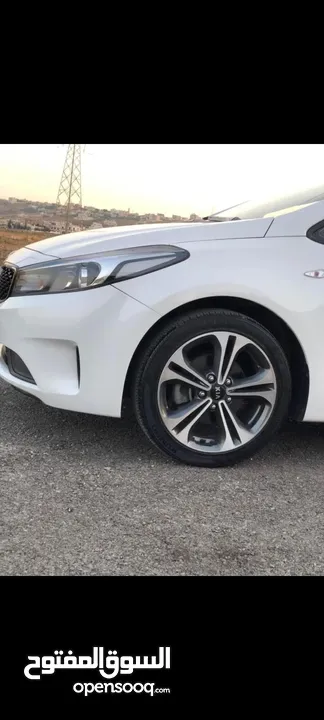 kia k3 2018  للبيع فحص كامل  نكسب الصلاة على النبي   السياره مش ناقصها شي ابدا  صيانه دوريه متكرره