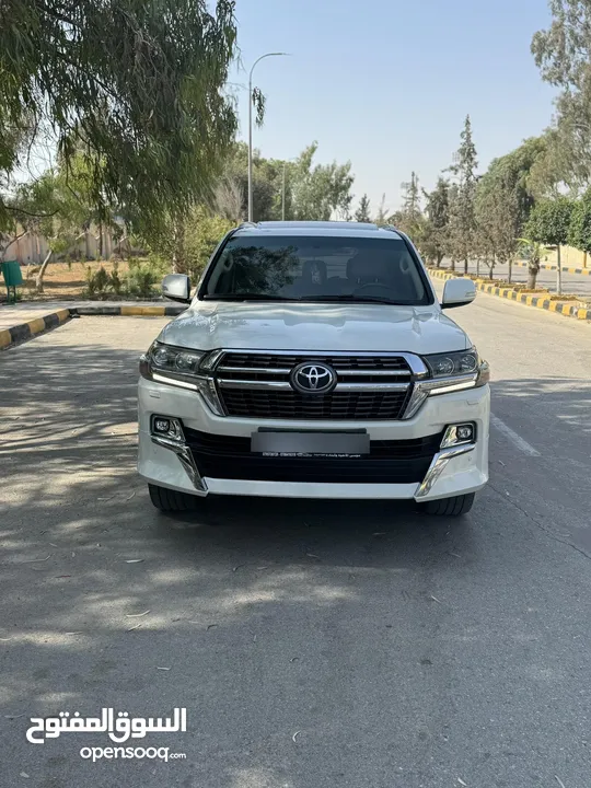 تويتا لند كروز 2021