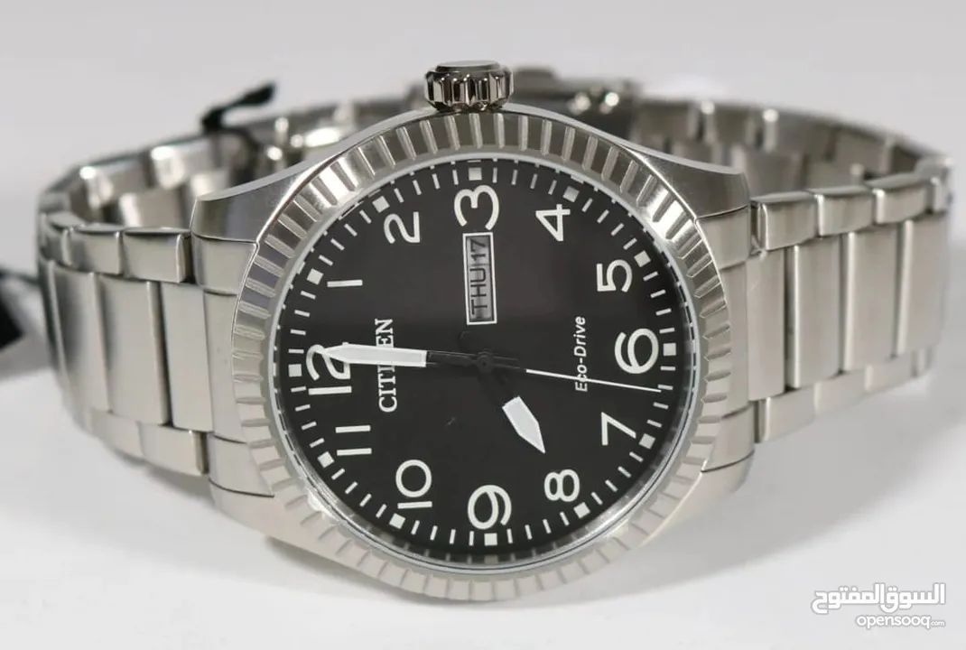 ساعة Citizen Eco Drive بالطاقة الضوئية