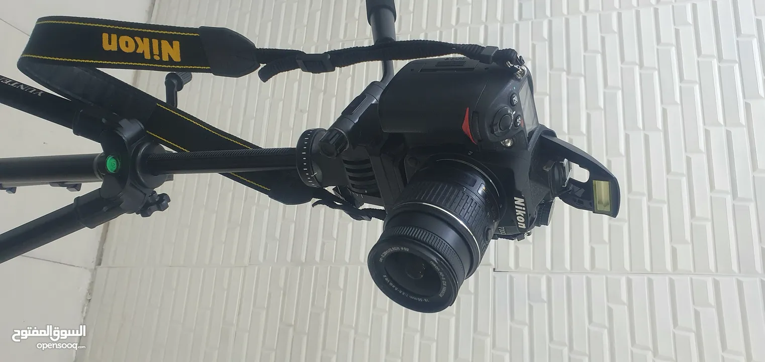 كاميرا نيكون D7000 مع ستاند هيدروليك