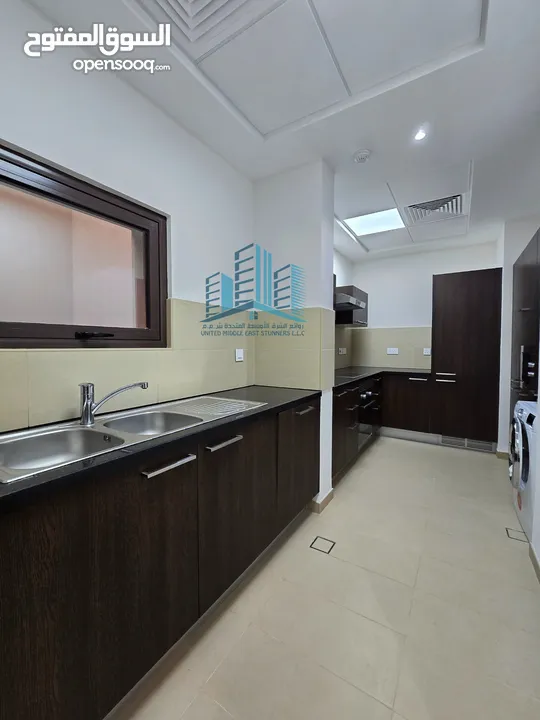 شقة راقية مفروشة في مسقط باي BEAUTIFUL FULLY FURNISHED 2 BHK APARTMENT