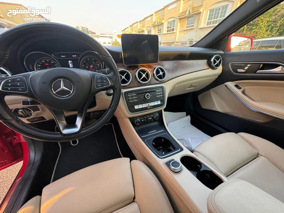 Mercedes Benz GLA 250  Full Options with Panoramic Sunroof