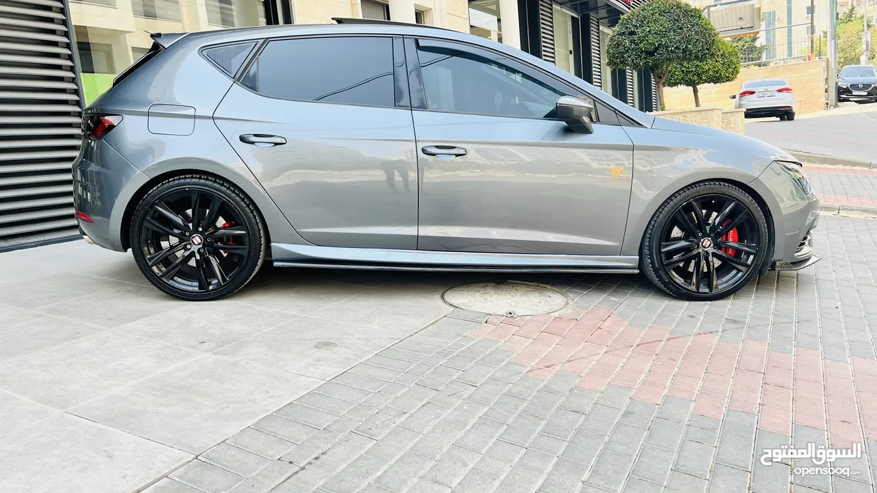 Seat leon cupra 2017 كوبرا